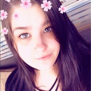 Meet your Posher, Tessa (READ)